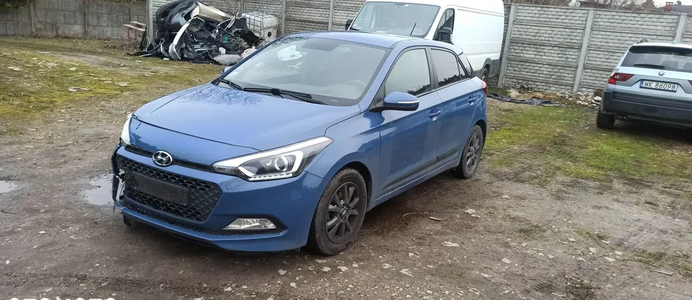 hyundai Hyundai i20 cena 23000 przebieg: 238000, rok produkcji 2017 z Warszawa